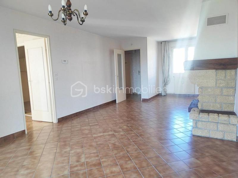 Maison ancienne - 105 m² - 4 pièces