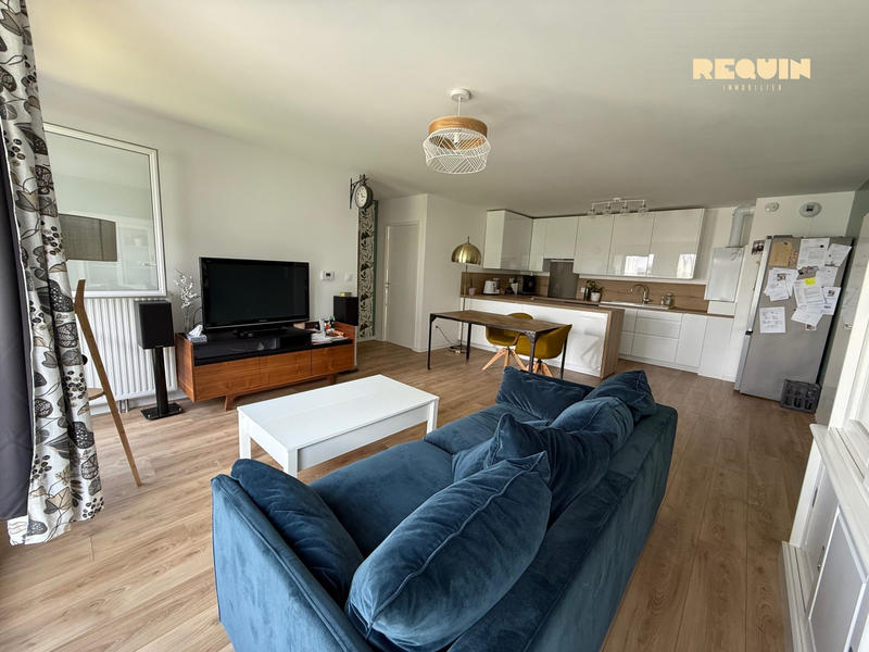 Appartement - 85 m² - 4 pièces