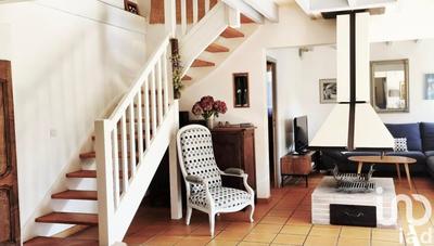 Maison - 137 m² - 5 pièces