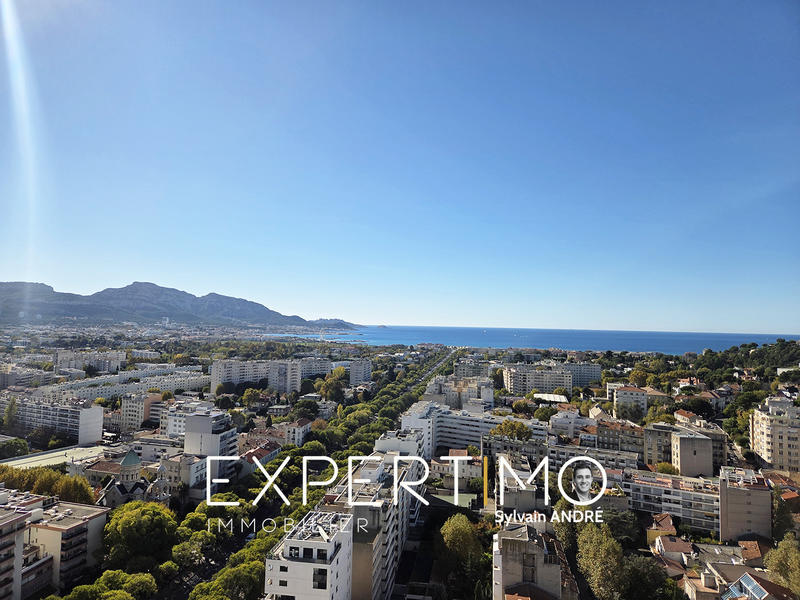 Appartement - 92 m² - 4 pièces