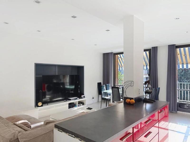 Appartement - 70 m² - 3 pièces