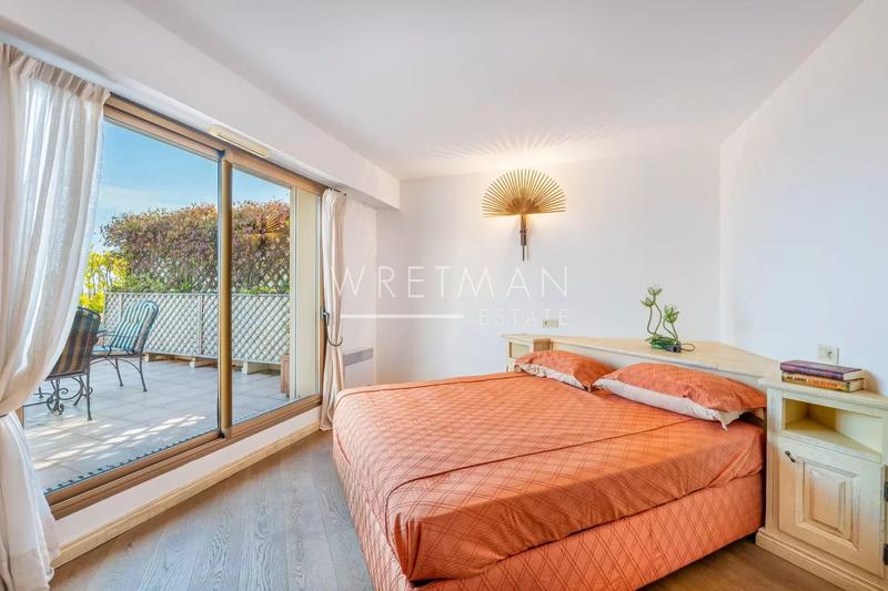 Appartement - 144 m² - 6 pièces