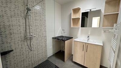 Maison - 64 m² - 3 pièces