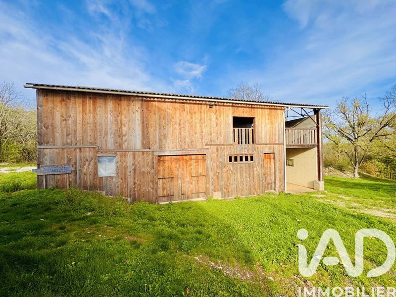 Maison - 97 m² - 5 pièces