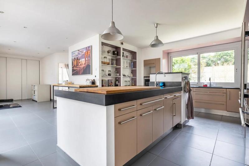 Maison d'architecte - 271 m² - 10 pièces