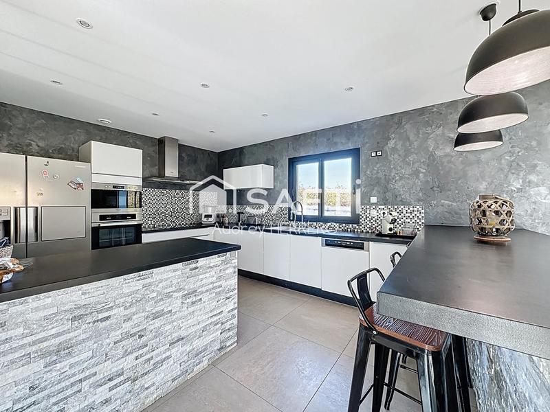 Maison - 153 m² - 6 pièces