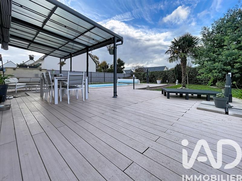 Maison - 137 m² - 5 pièces