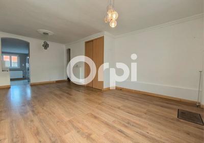 Maison - 92 m² - 4 pièces