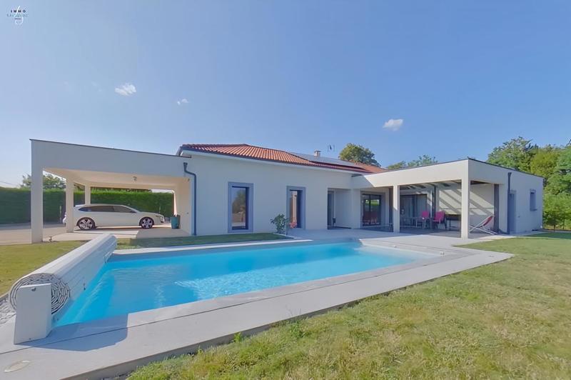 Maison - 137 m² - 5 pièces