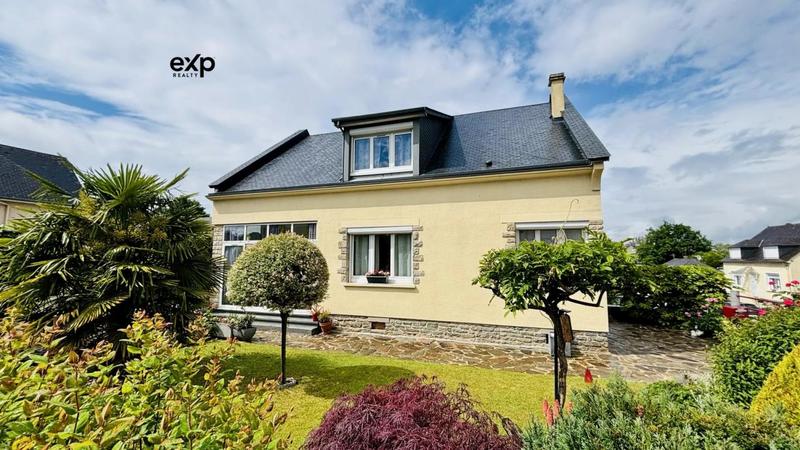 Maison de ville - 134 m² - 7 pièces