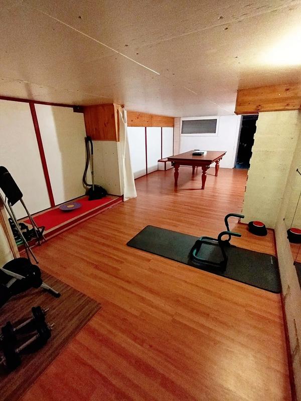 Maison - 165 m² - 6 pièces