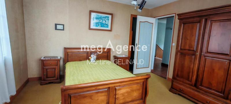 Maison - 171 m² - 8 pièces