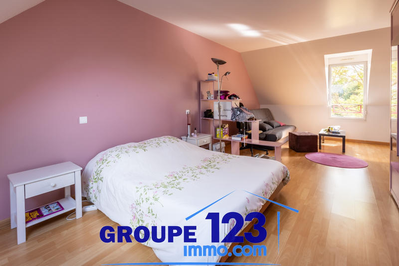 Maison - 286 m² - 7 pièces