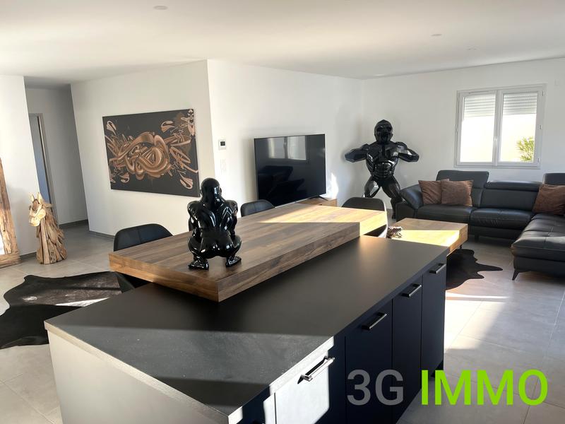 Villa - 95 m² - 4 pièces