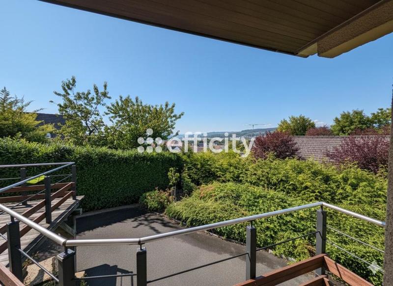 Maison - 118 m² - 6 pièces