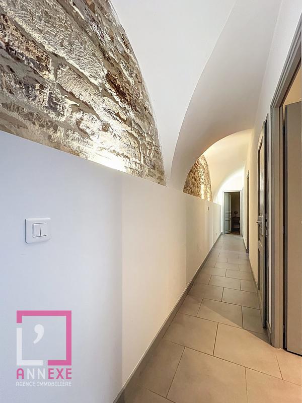 Appartement - 95 m² - 4 pièces