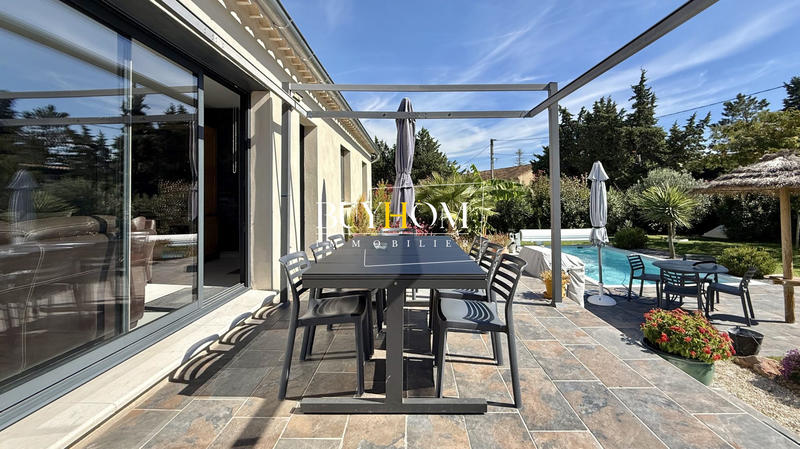 Maison - 93 m² - 4 pièces