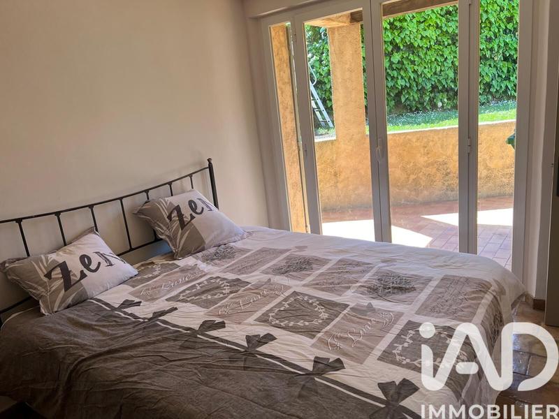 Appartement - 93 m² - 4 pièces