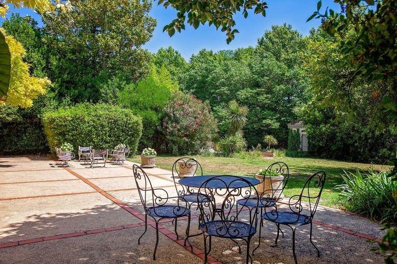 Propriété - 500 m² - 13 pièces