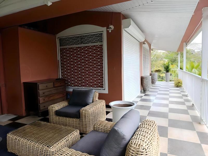 Maison - 153 m² - 5 pièces