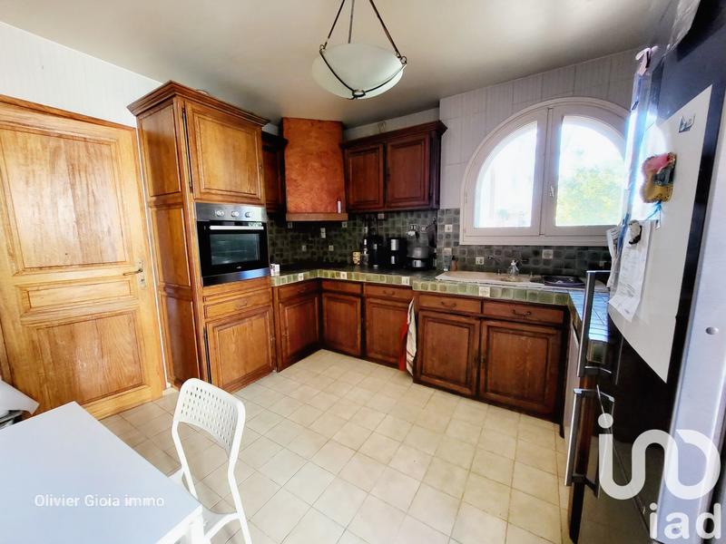 Maison - 260 m² - 10 pièces