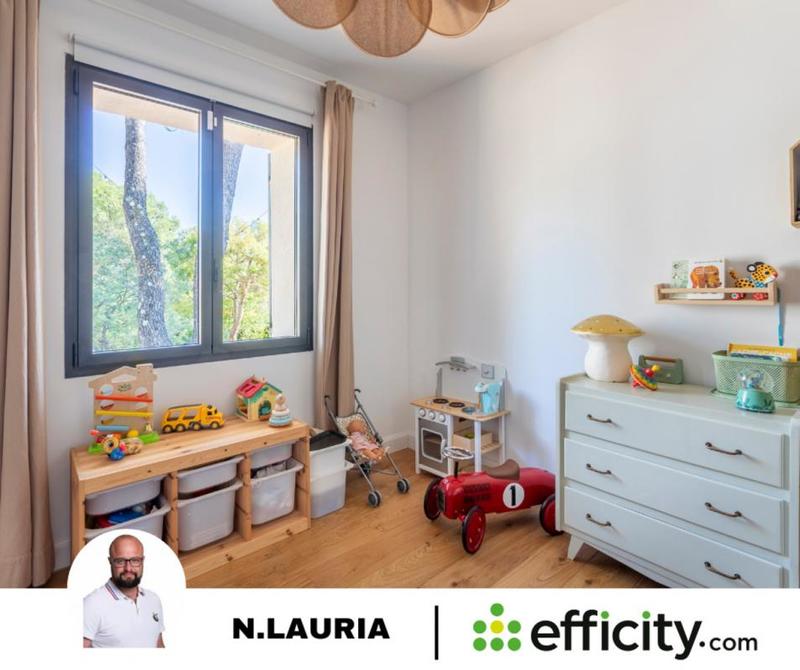 Maison - 160 m² - 7 pièces