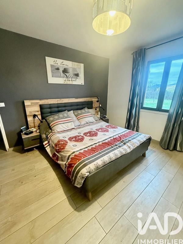 Maison - 90 m² - 3 pièces