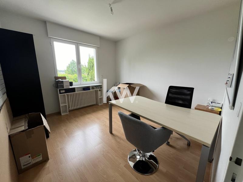 Maison - 190 m² - 9 pièces