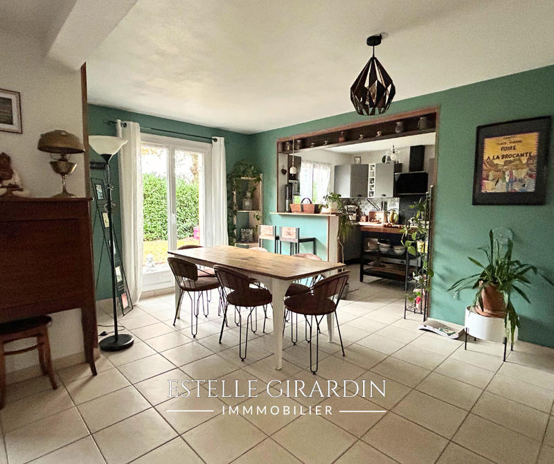 Maison - 122 m² - 6 pièces