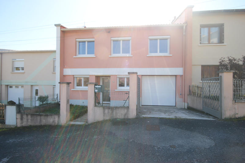 Maison - 98 m² - 4 pièces