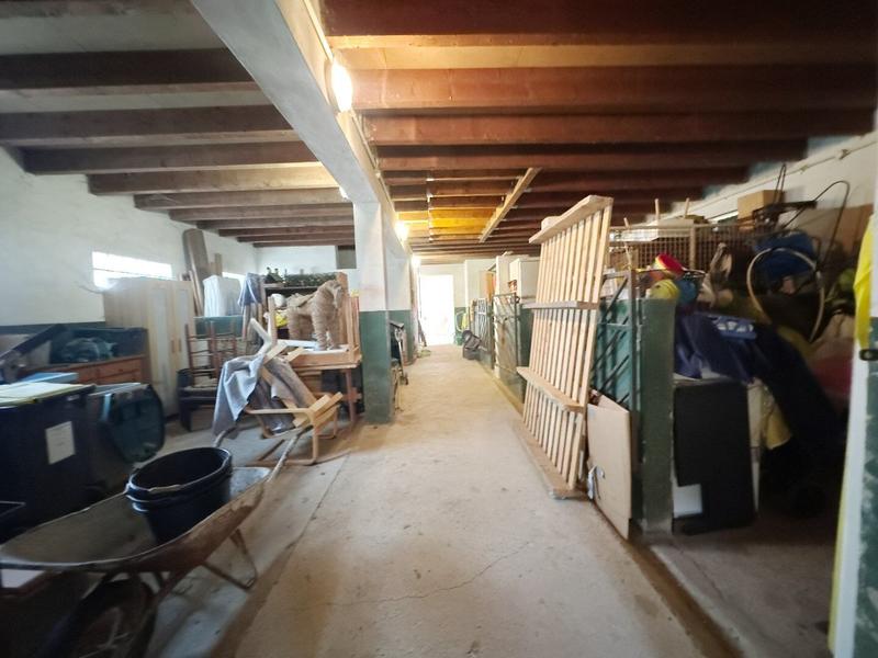 Maison - 270 m² - 3 pièces