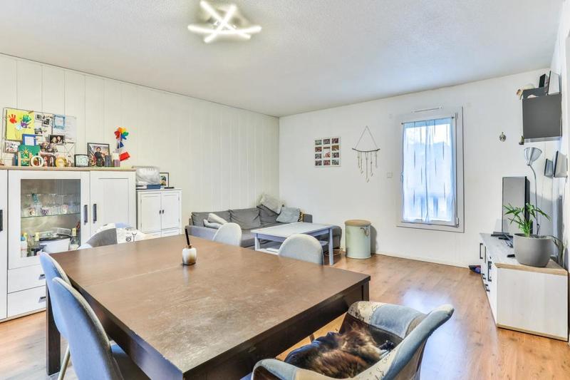 Maison - 91 m² - 4 pièces