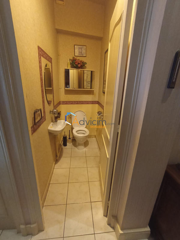 Appartement - 92 m² - 3 pièces