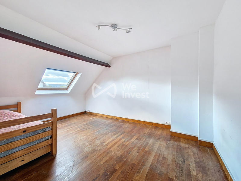 Maison - 157 m² - 7 pièces