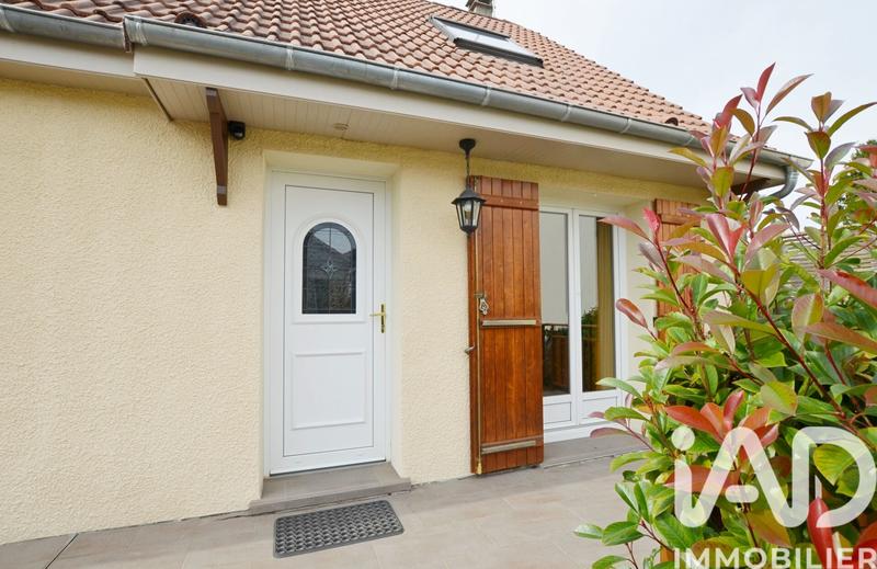 Maison - 98 m² - 4 pièces