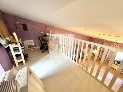 Maison - 160 m² - 9 pièces