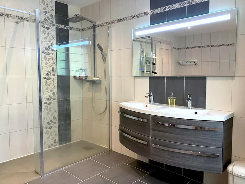 Appartement - 68 m² - 2 pièces