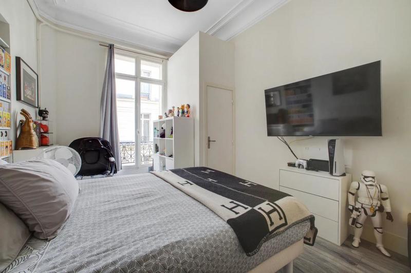 Appartement - 193 m² - 6 pièces