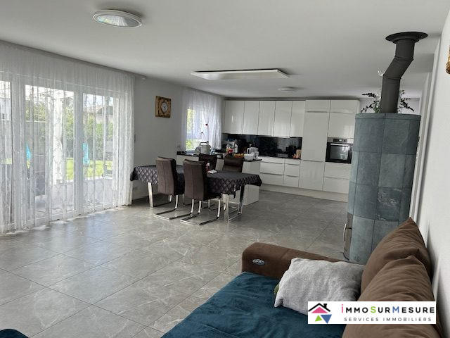 Maison - 130 m² - 5 pièces