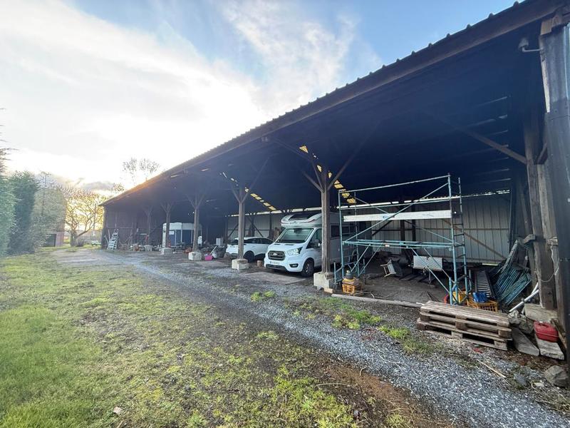 Maison - 199 m² - 7 pièces