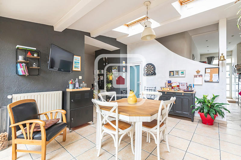 Maison - 129 m² - 5 pièces