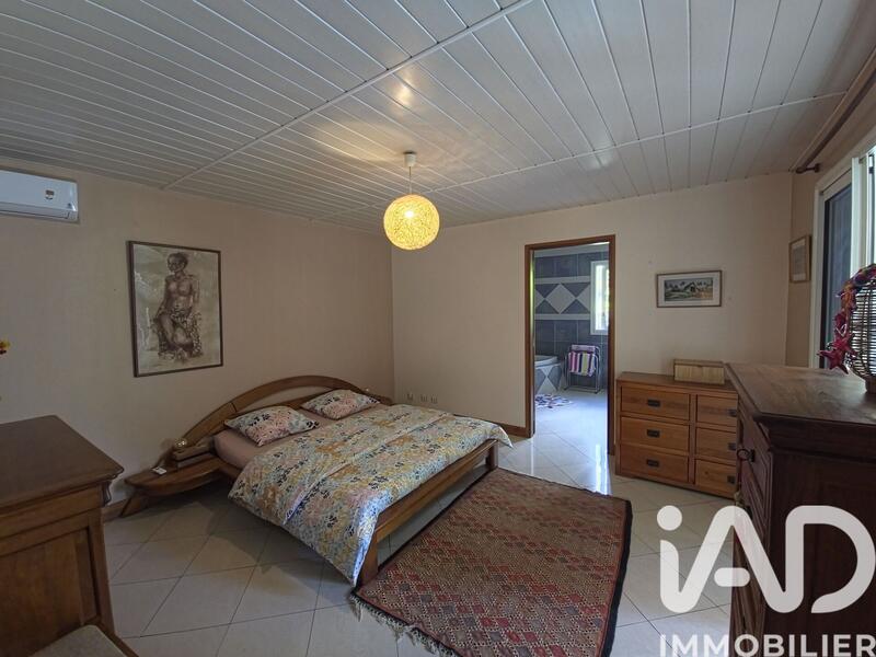 Maison - 165 m² - 7 pièces