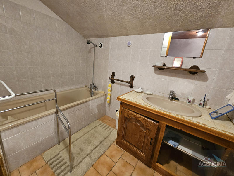 Villa - 175 m² - 7 pièces