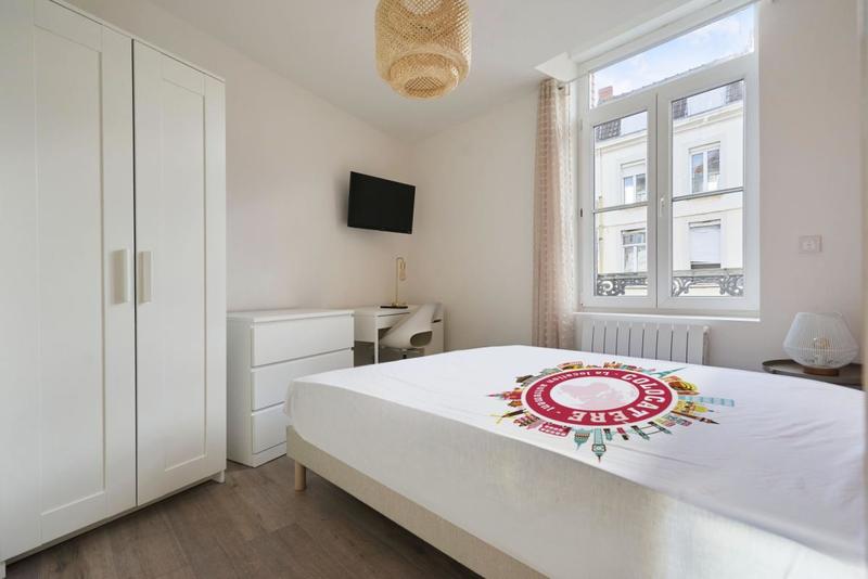 Maison - 179 m² - 11 pièces