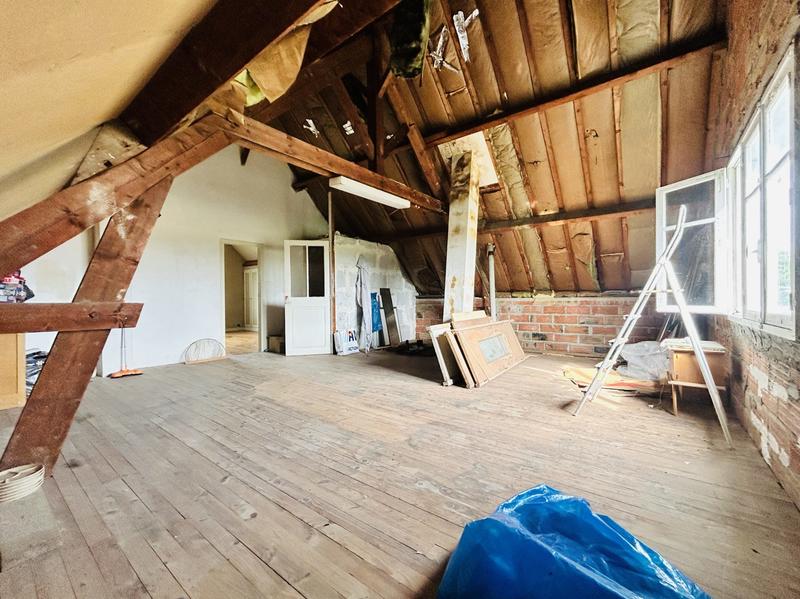 Maison traditionnelle - 138 m² - 6 pièces