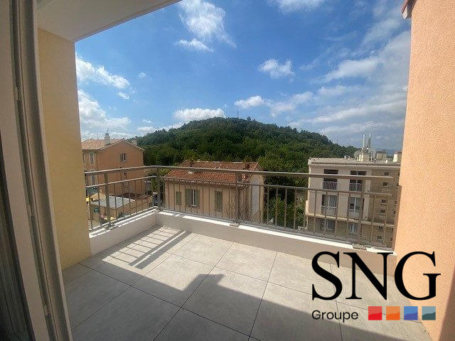 Appartement - 61 m² - 3 pièces