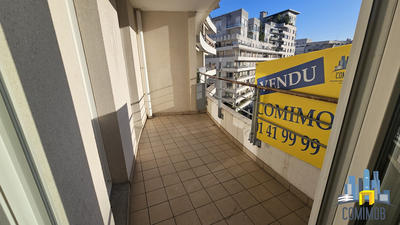 Appartement - 86 m² - 4 pièces