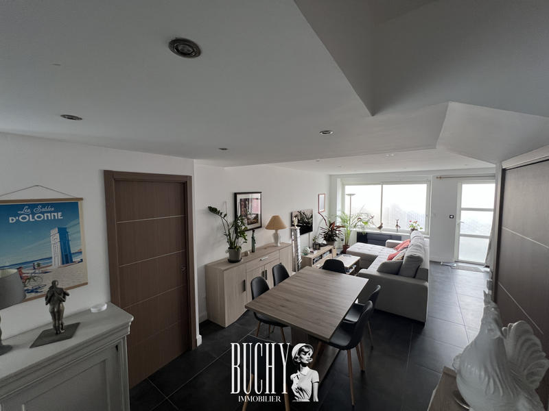 Maison - 110 m² - 4 pièces