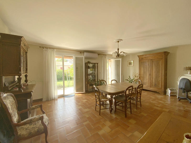 Maison - 137 m² - 6 pièces