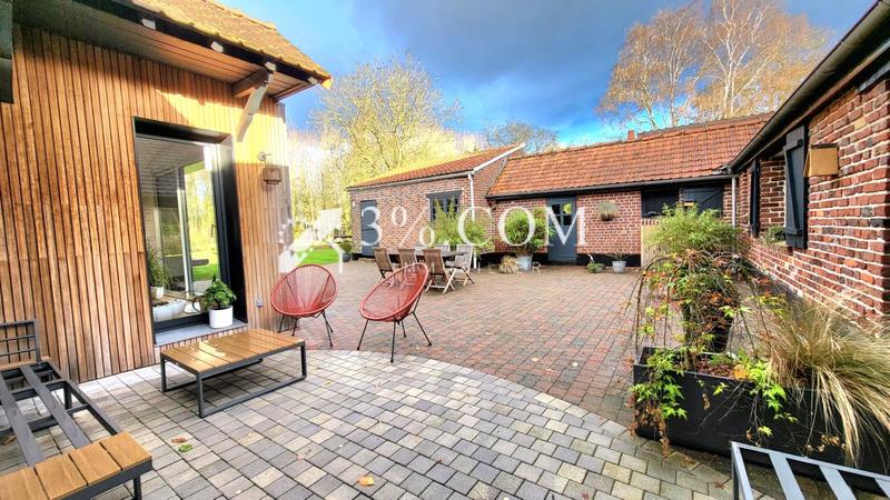 Fermette - 220 m² - 7 pièces